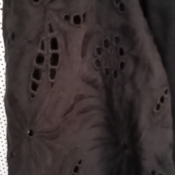 Loft ladies Half button top with lace crocheted sleeves. - Picture 2 of 5